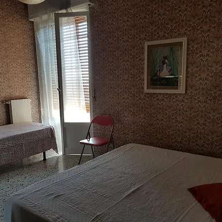 Monterosso Mesco Modern Flat Apartment